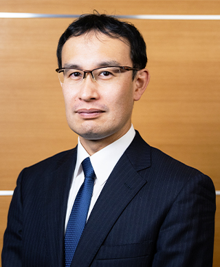 井出真也